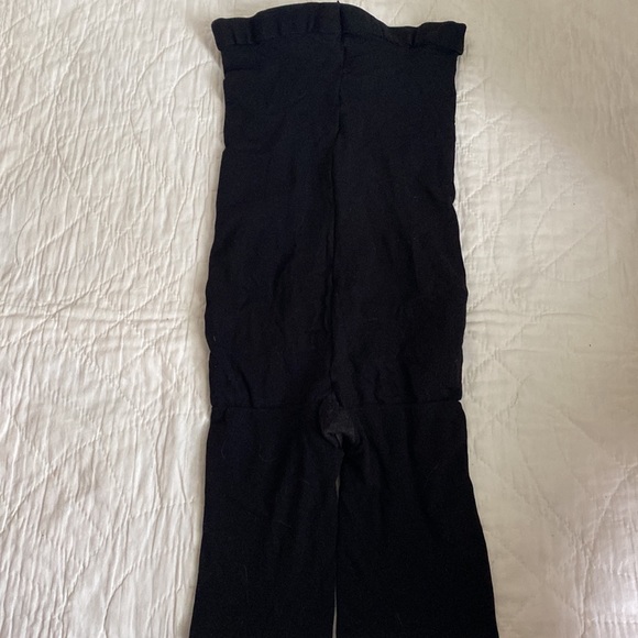 Assets by SPANX Shapewear - Picture 4 of 5